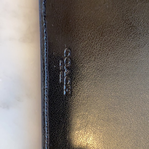 Coach Compact ID Wallet - Picture 4 of 9